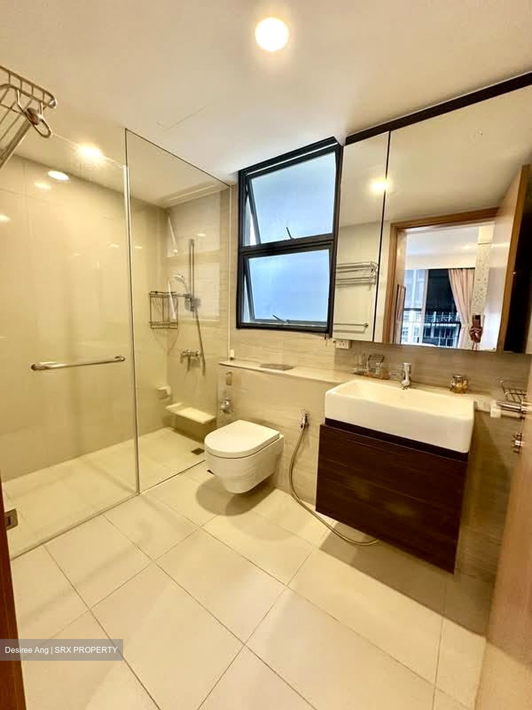 Prive (D19), Condominium #597373421